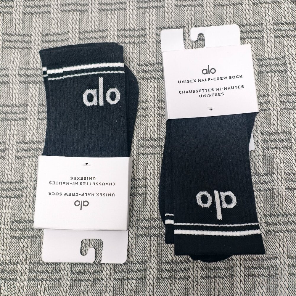 ALO Yoga Throwback Socks - 2 Pairs Unisex, Super Soft & Comfy